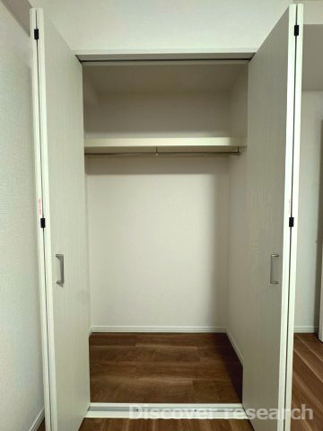 グランレガーロの収納|【クローゼット】
大容量のクローゼットで洋服だけでなくキャリーケースなどの大きな荷物も収納することができそうです。