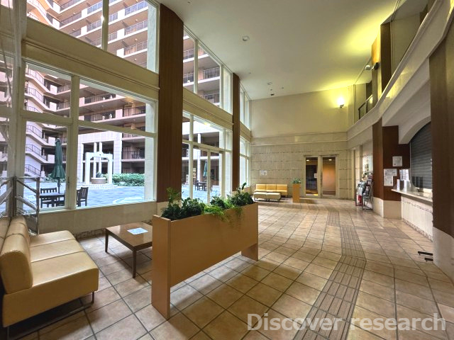 グランレガーロのその他共用部分|【共用部分】
ソファやテーブルが設けられておりゆったりとくつろぐこともできます。