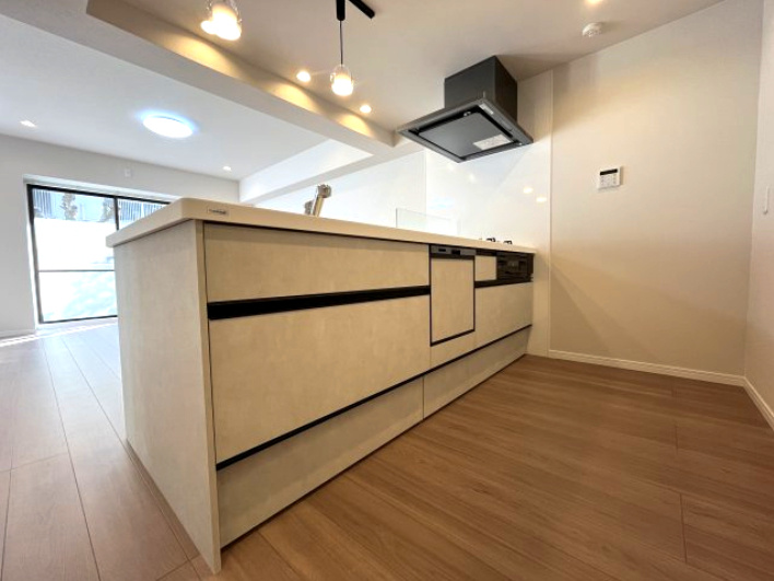 パークシティ松下南棟のキッチン|家族との対話も弾む対面式キッチン！