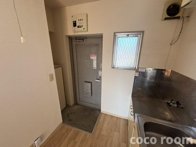 メルカードあさひIIIの玄関