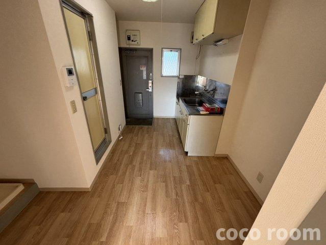 メルカードあさひIIIの内装