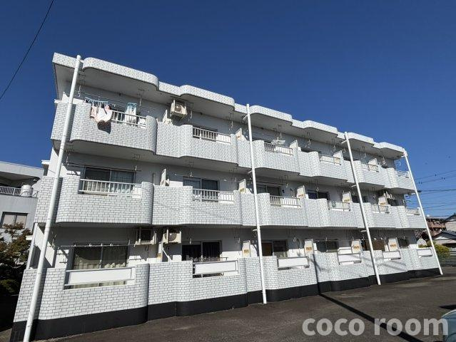 メルカードあさひIIIの外観