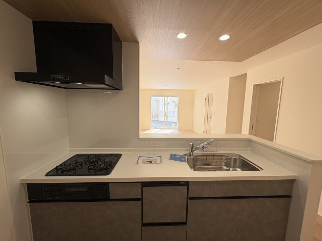 GLうるま市豊原2期のキッチン