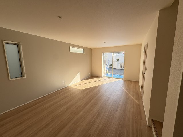 GLうるま市豊原2期の居間・リビング