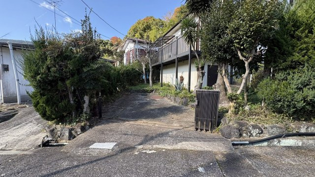 【前面道路含む現地写真】 | 伊東市宇佐美　戸建