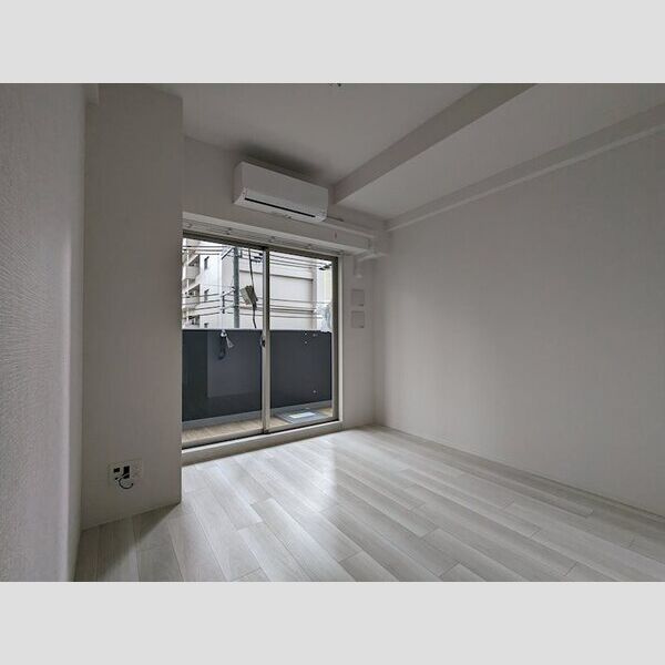 エスリード新大阪ザ・プレミアWESTの寝室