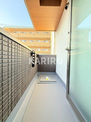 G.R.A.C.Eのバルコニー