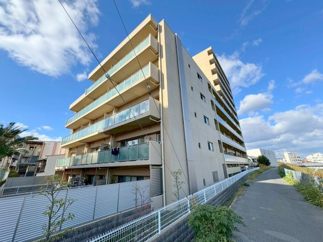 ラウロ相川の外観