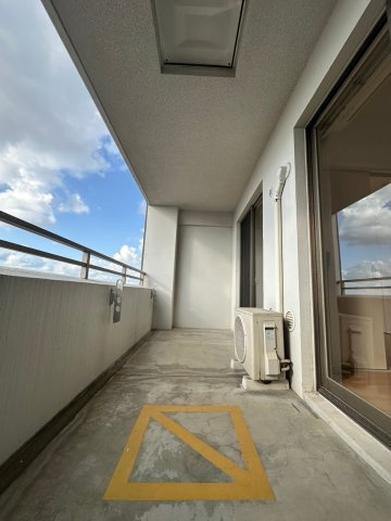 サムティ吉塚Eastのバルコニー