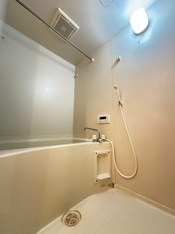 サムティ吉塚Eastの浴室