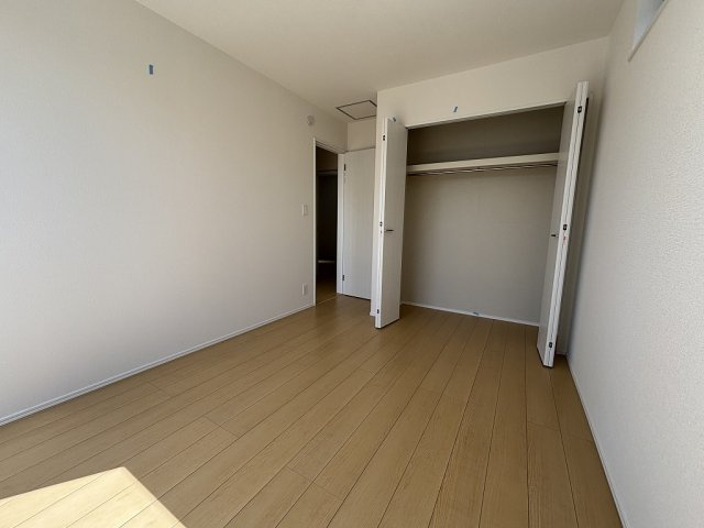 小牧市大字岩崎　新築戸建　A号棟の洋室|2F洋室には全室クローゼット付き！