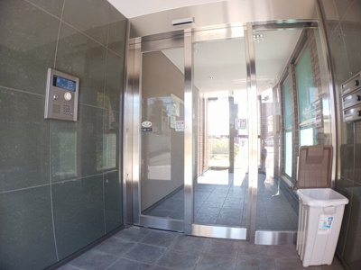 【エントランス】 | ハッピーライフ