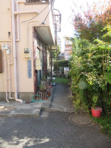 荒川区荒川５丁目の一棟アパート