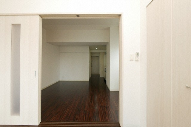 スペランツァ十三東の洋室