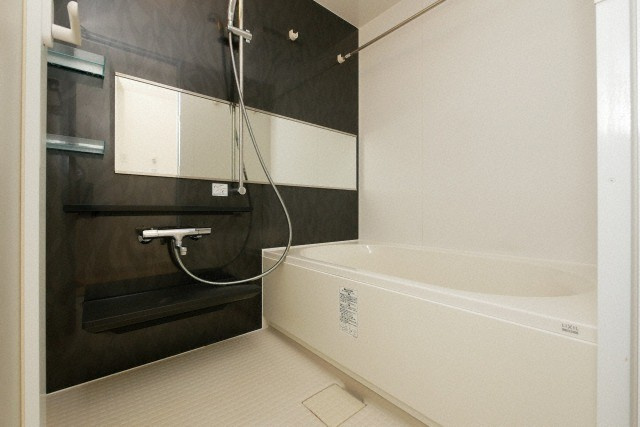 スペランツァ十三東の浴室