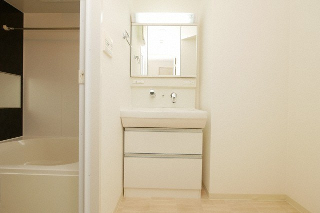 スペランツァ十三東の独立洗面台