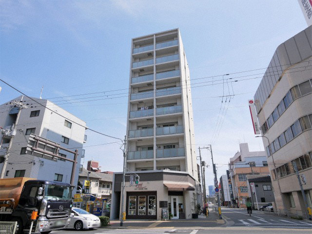 スペランツァ十三東の外観