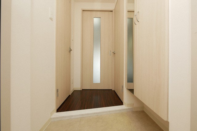 スペランツァ十三東の玄関