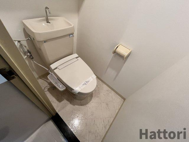 JMRレジデンス新大阪(旧メロディハイム新大阪)のトイレ