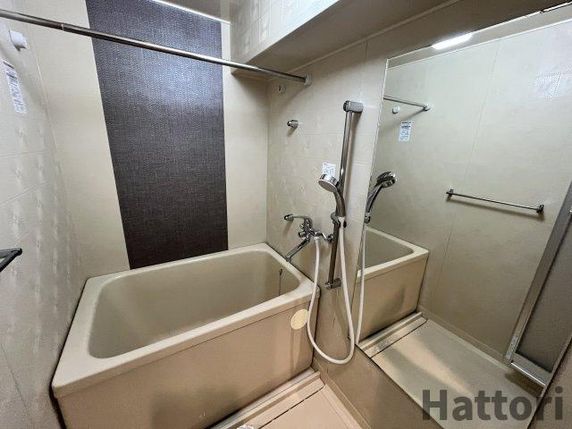 JMRレジデンス新大阪(旧メロディハイム新大阪)の浴室