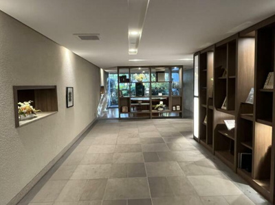 【エントランス】 | オハナ中神 | 高級感あるエントランスです。