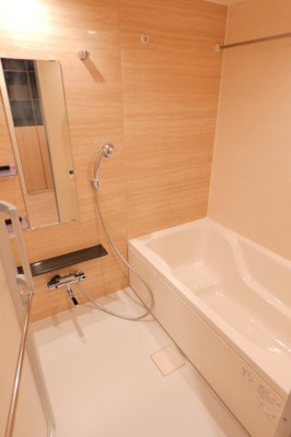 【浴室】 | オハナ中神 | 追い焚き機能＆浴室乾燥機完備。