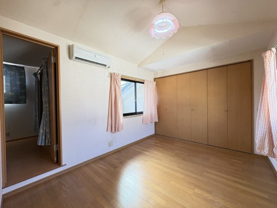 【洋室】 | 中古一戸建　高知市みづき２丁目 | ２階東側6.0帖