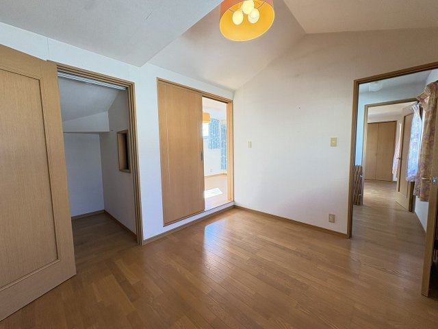 【洋室】 | 中古一戸建　高知市みづき２丁目 | ２階西側6.0帖