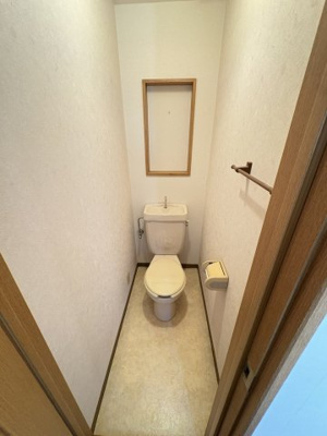 【トイレ】 | 中古一戸建　高知市みづき２丁目 | ２階