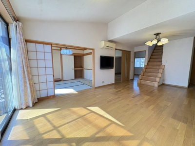 【居間・リビング】 | 中古一戸建　高知市みづき２丁目