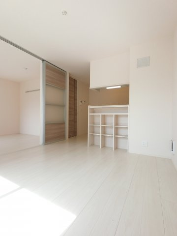 【居間・リビング】