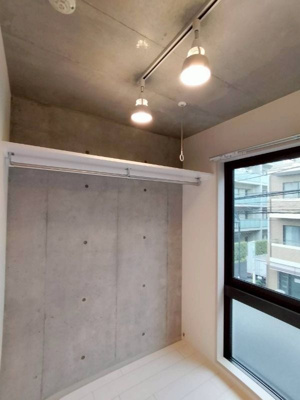 【内装】 | Fons Lucis Izumi