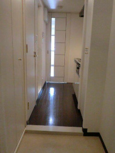 【玄関】 | トーシンフェニックス高円寺クアトロ