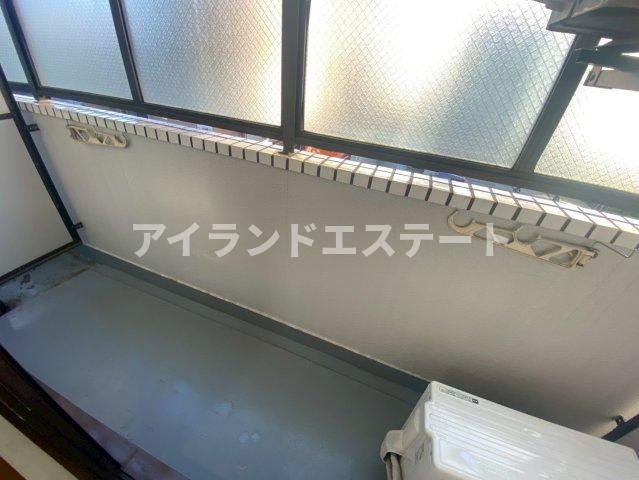 ビアメゾン上野毛　駅近　収納豊富　エアコン2基のバルコニー