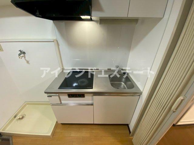 ビアメゾン上野毛　駅近　収納豊富　エアコン2基のキッチン