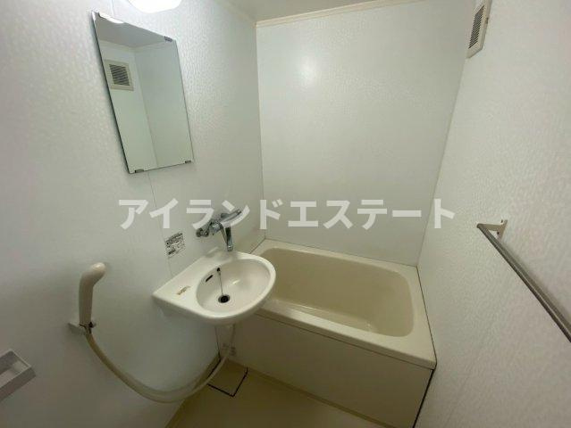 ビアメゾン上野毛　駅近　収納豊富　エアコン2基の浴室