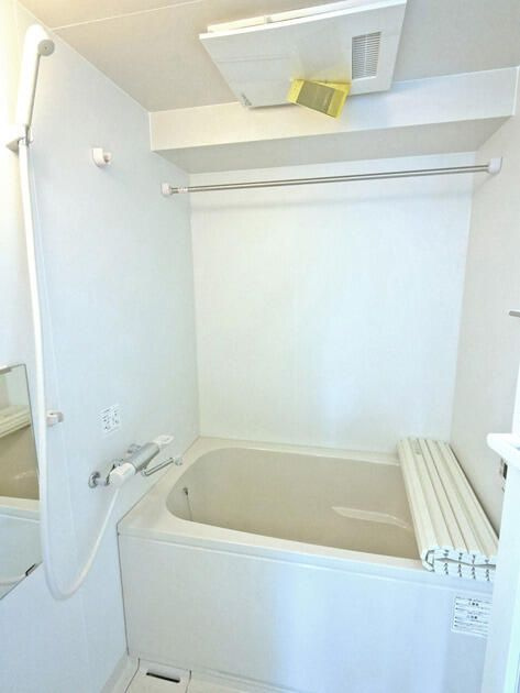 メゾンSKM蔵前の浴室