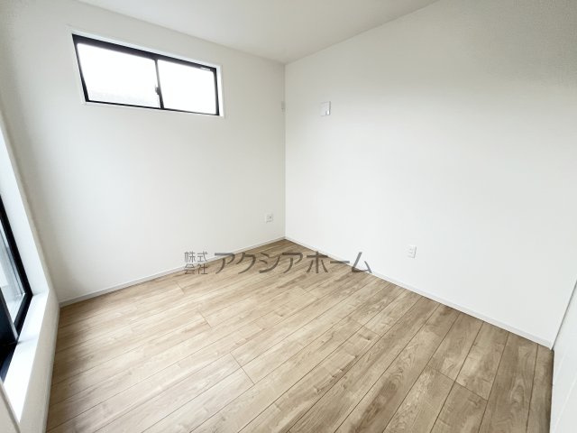 入間市東藤沢8丁目・全1棟　新築一戸建　～収納豊富～の洋室|洋室　5.2帖