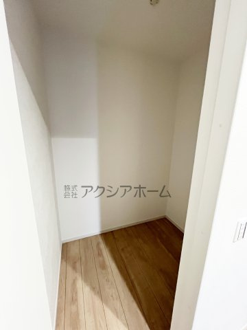 入間市東藤沢8丁目・全1棟　新築一戸建　～収納豊富～の収納