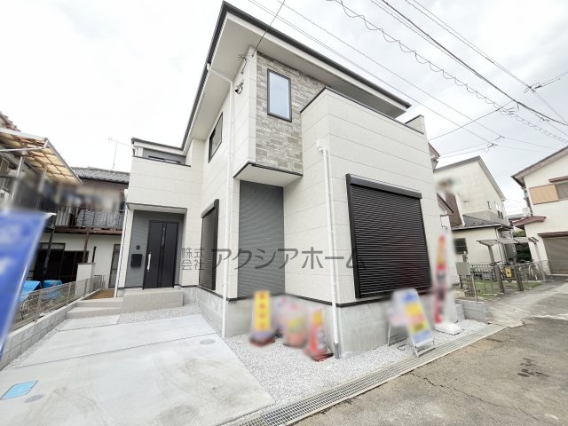 入間市東藤沢8丁目・全1棟　新築一戸建　～収納豊富～の前面道路含む現地写真|2026年1月8日撮影