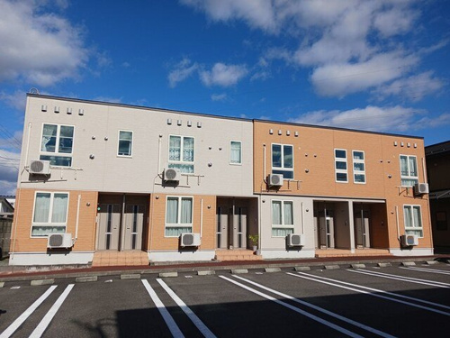 apartment 大字高屋 字西浦