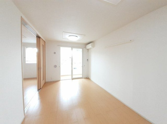 【居間・リビング】 | グレンジェルメＡ | ゆったり過ごせる居間です