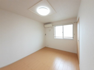 apartment 大字高屋 字西浦