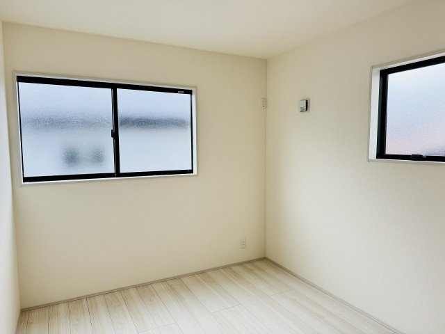 八王子市　散田町　新築一戸建て　２期の子供部屋|～２階5.25帖の洋室～