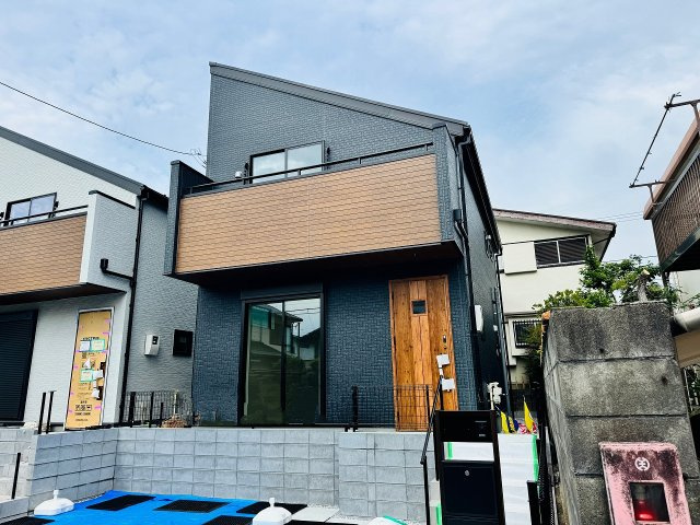 八王子市　散田町　新築一戸建て　２期の外観|～西八王子駅徒歩15分・山田駅徒歩12分　並列2台駐車可能～