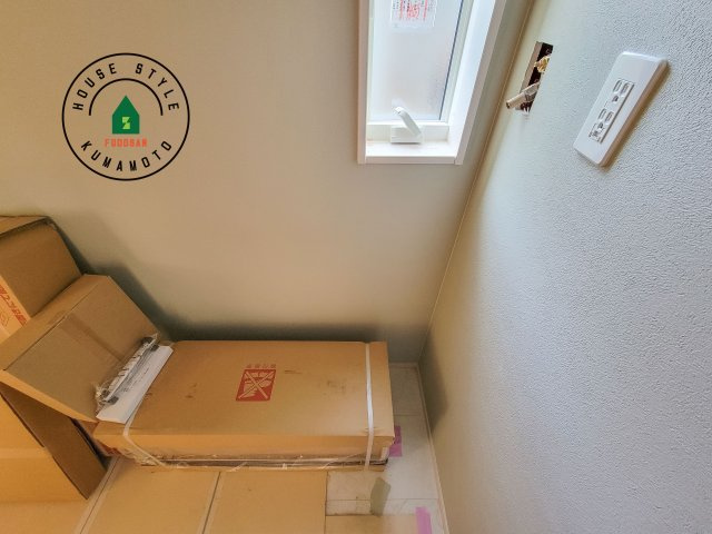 熊本市東区戸島5丁目第1₋4棟(4号棟)のランドリースペース|ランドリースペースとなります。広々して有効的にご使用できます。 