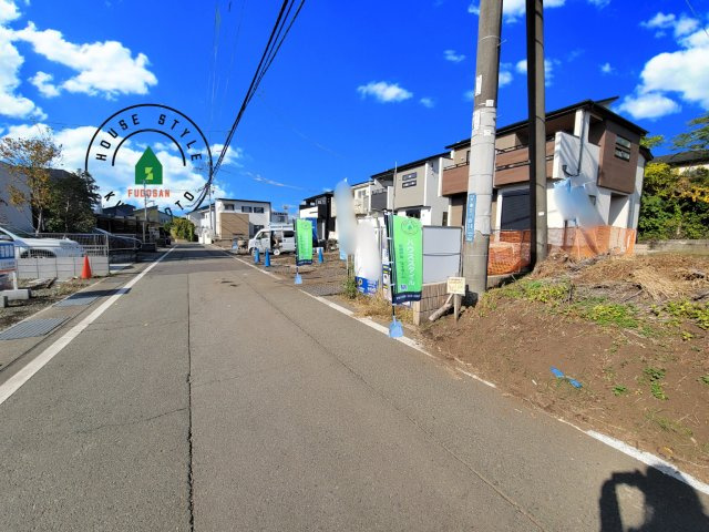 熊本市東区戸島5丁目第1₋4棟(4号棟)の前面道路含む現地写真|見学の時間などお気軽にお問い合わせ下さい。