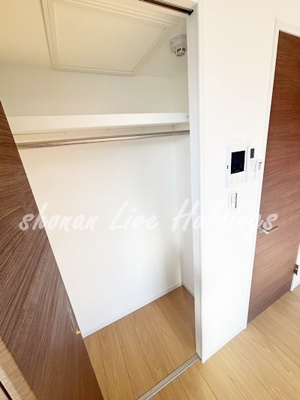 【収納】 | ミライハイツ深田台 | ポール付きで使い勝手の良いクローゼット♪