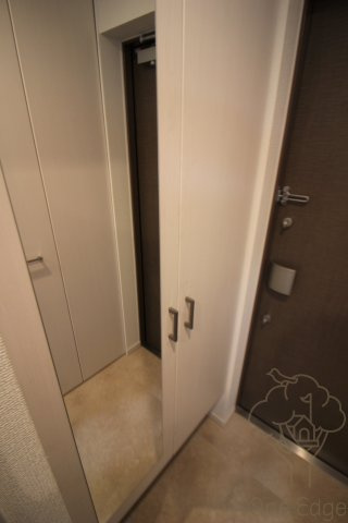 レオンコンフォート梅田北の玄関