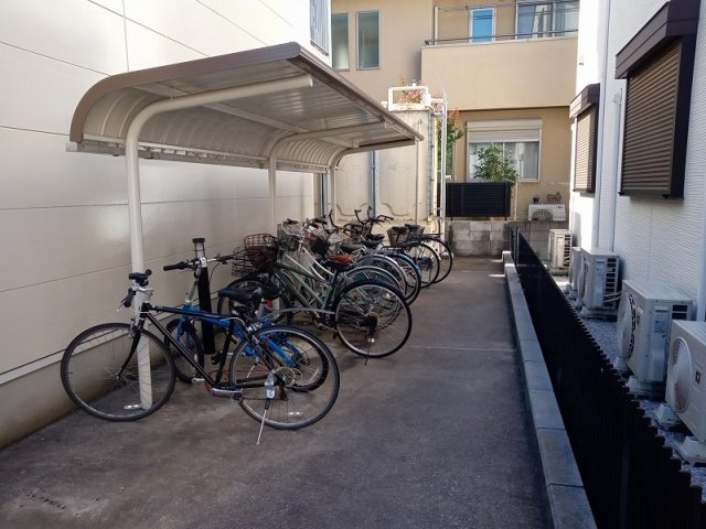 レオパレス風のその他共用部分|駐輪場完備